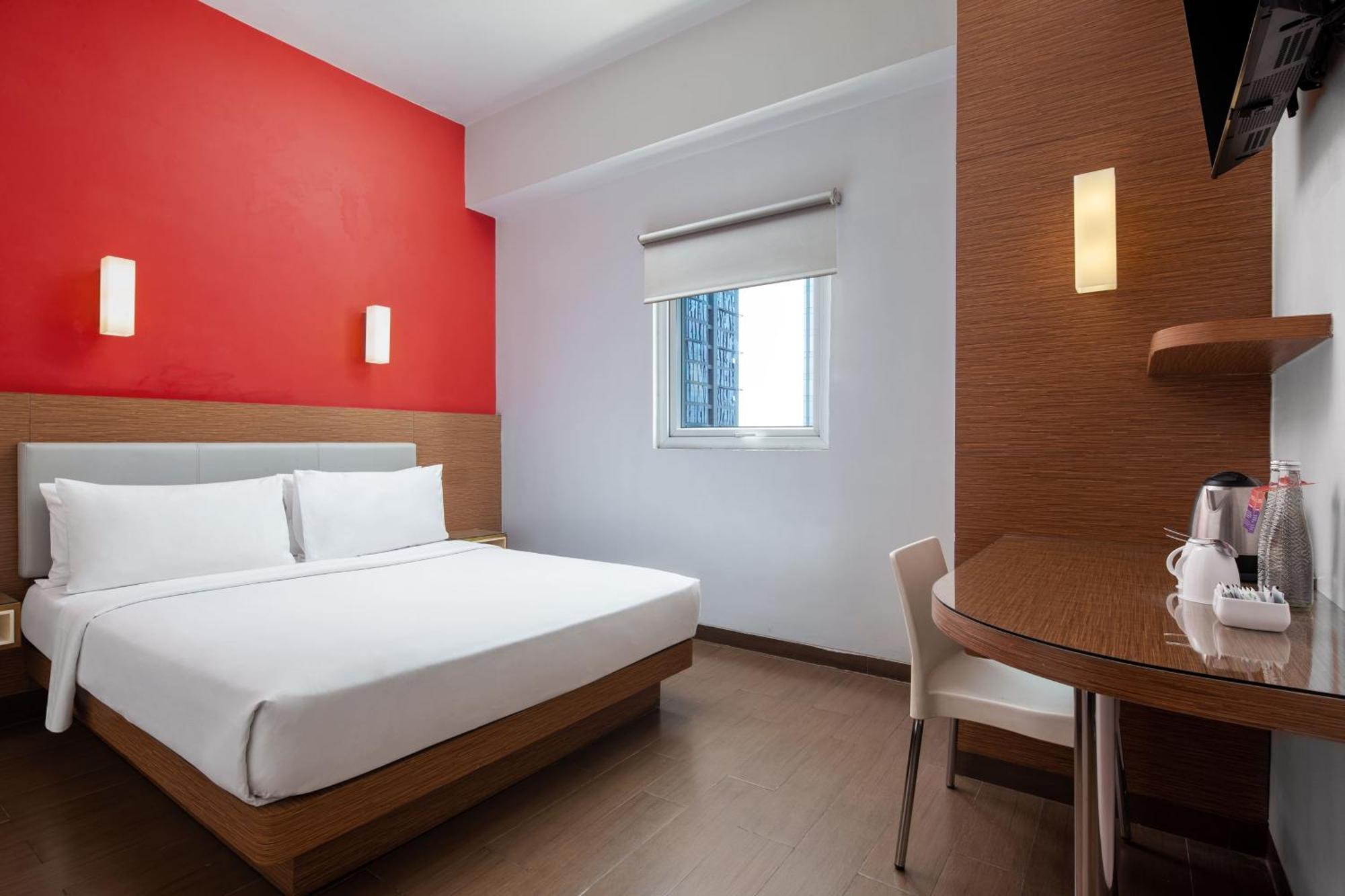 Amaris Hotel Pancoran Джакарта Екстериор снимка