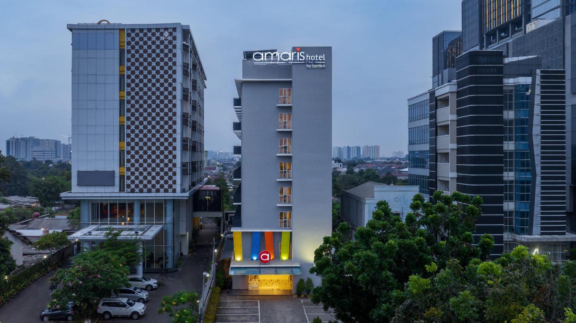 Amaris Hotel Pancoran Джакарта Екстериор снимка