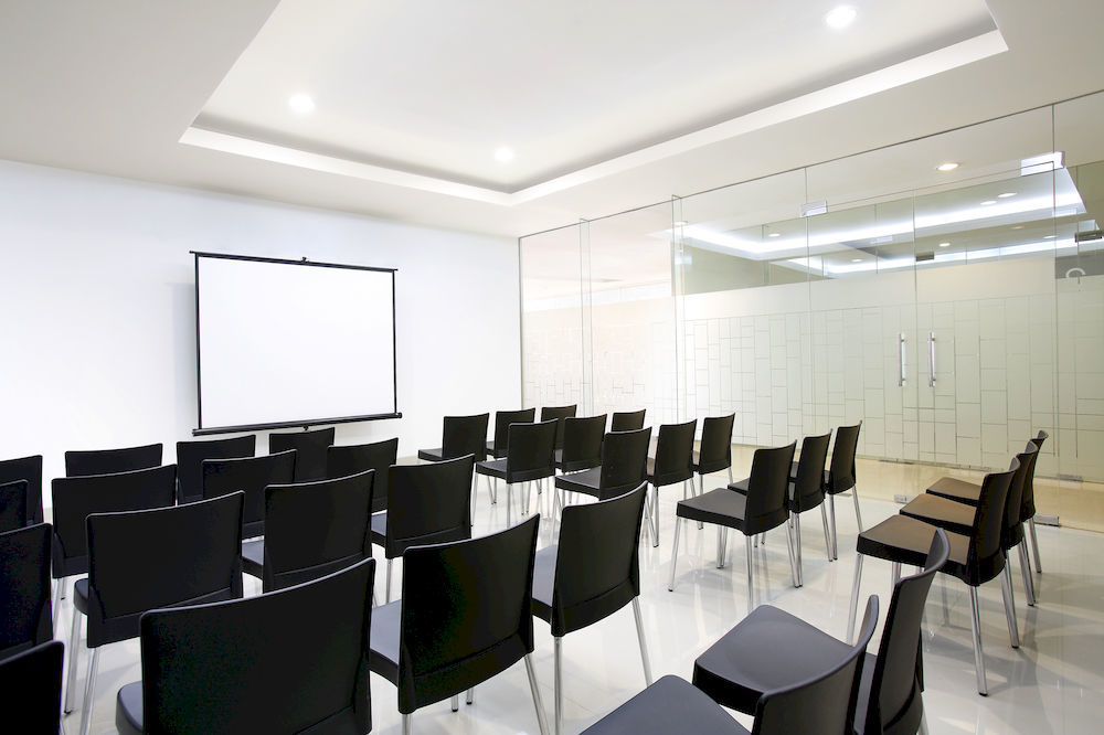 Amaris Hotel Pancoran Джакарта Екстериор снимка